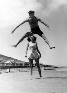 Gyula Kosice y Diyi Laañ