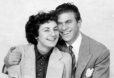 Gyula Kosice y Diyi Laañ, mujer y compañera de Kosice