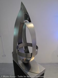 Encuentro, acero inoxidable, 122 x 84 x 35 cm, 2001